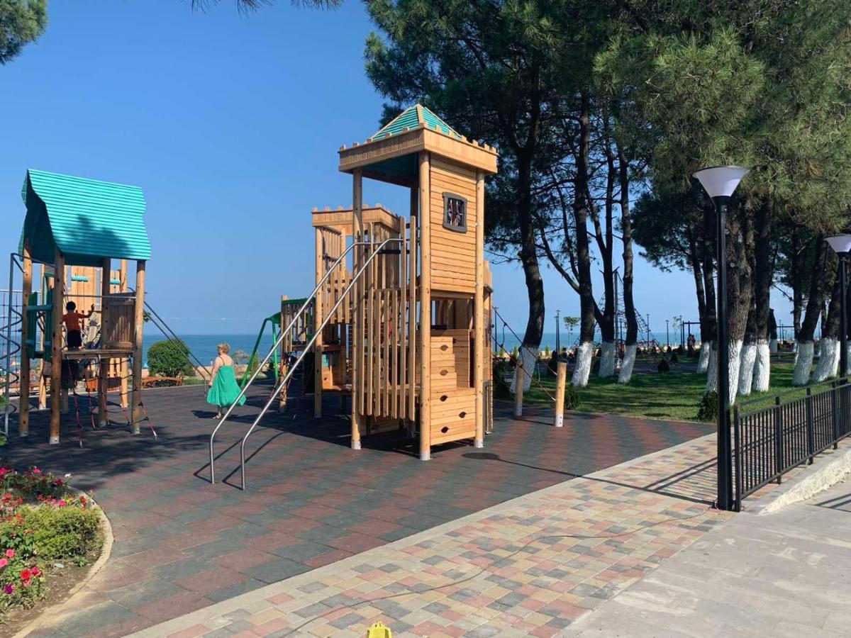 Guest House Kobuleti Kültér fotó