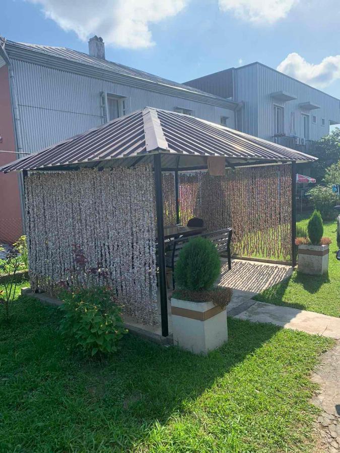 Guest House Kobuleti Kültér fotó